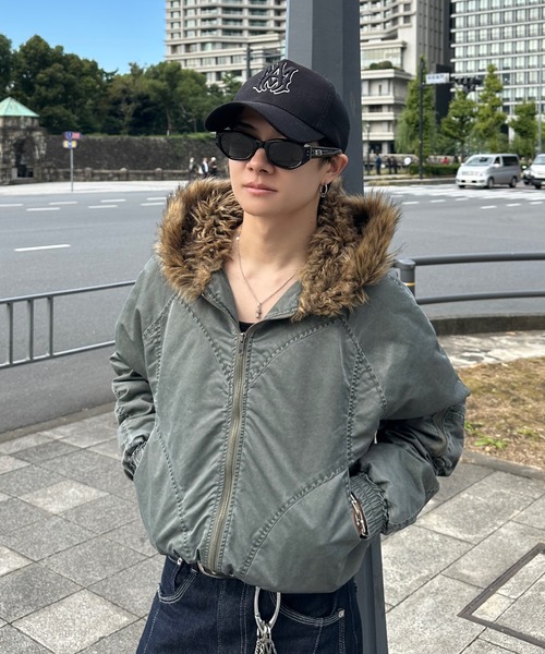 ADAMASTE（アダマスト）の「vintage make short fur jacket - ヴィンテージメイクショートファージャケット（ブルゾン・メンズ・シルバー/カーキ・MEDIUM/LARGE）」の6枚目の写真