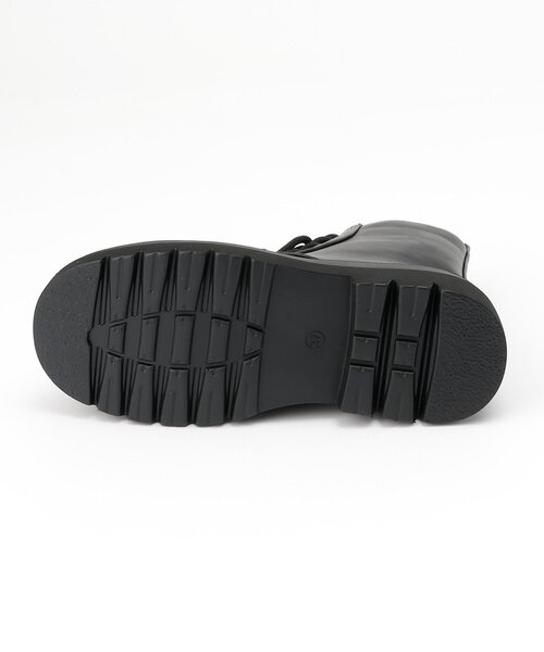 by LOVEiT（バイラビット）の「レースアップブーツ（ブーツ・キッズ・ブラック・22cm/24cm/23cm/21cm）」の2枚目の写真