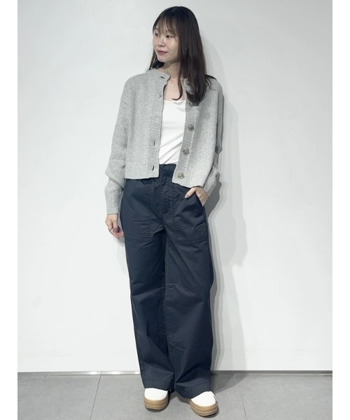 GAP(ギャップ)の「ハイライズ プリント イージーウエスト ワイド カーキパンツ(チノパンツ・レディース・ベージュ/ブラック・XS/S/XXS/M/L)」の12枚目の写真