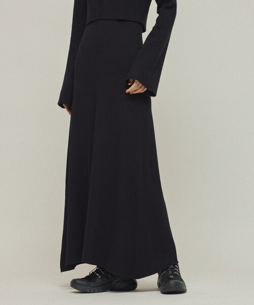 Firsthand（ファーストハンド）の「Firsthand/ファーストハンド 機能性素材 シルク入り ニットアンサンブルワンピース / 抗ピル / マシンウォッシャブル（ワンピース・レディース・ブラック/グレー・ﾌﾘ-）」の19枚目の写真