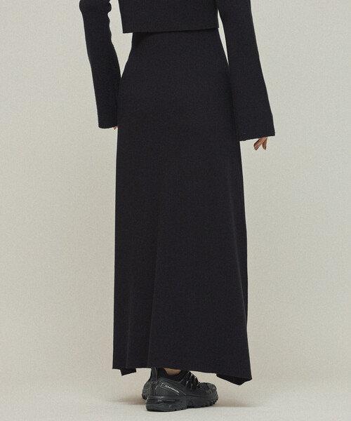 Firsthand（ファーストハンド）の「Firsthand/ファーストハンド 機能性素材 シルク入り ニットアンサンブルワンピース / 抗ピル / マシンウォッシャブル（ワンピース・レディース・ブラック/グレー・ﾌﾘ-）」の21枚目の写真