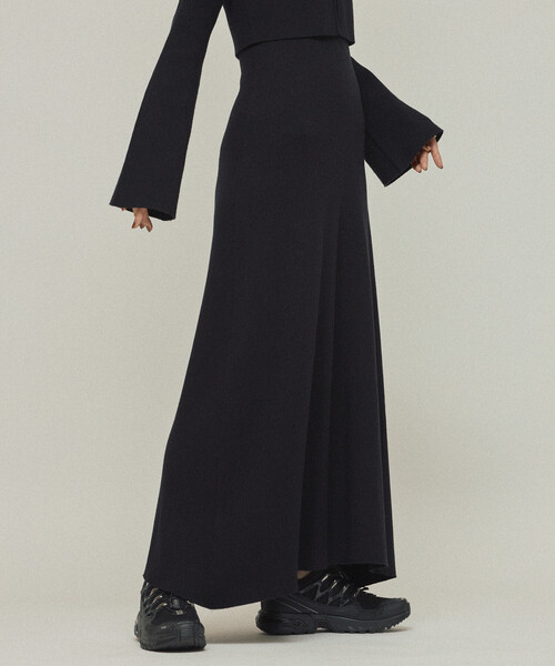 Firsthand（ファーストハンド）の「Firsthand/ファーストハンド 機能性素材 シルク入り ニットアンサンブルワンピース / 抗ピル / マシンウォッシャブル（ワンピース・レディース・ブラック/グレー・ﾌﾘ-）」の22枚目の写真