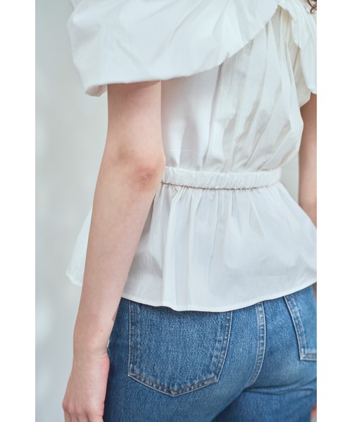 Estella.K(エステラケー)の「Delina Belted Top リブ&タフタTOP(Tシャツ/カットソー・レディース・ホワイト/ブラック・FREE)」の9枚目の写真