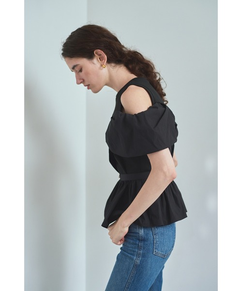 Estella.K(エステラケー)の「Delina Belted Top リブ&タフタTOP(Tシャツ/カットソー・レディース・ホワイト/ブラック・FREE)」の21枚目の写真