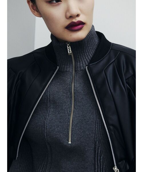 UN3D.（アンスリード）の「VOLUME GATHER SHORT BZ / ボリュームギャザーショートブルゾン（ブルゾン・レディース・ブラック・36/38）」の3枚目の写真