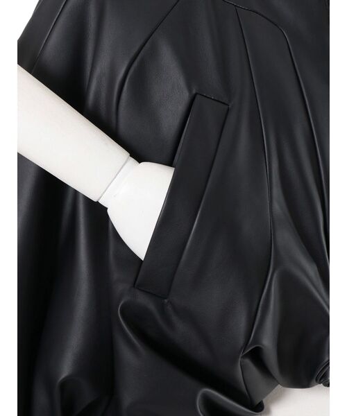 UN3D.（アンスリード）の「VOLUME GATHER SHORT BZ / ボリュームギャザーショートブルゾン（ブルゾン・レディース・ブラック・36/38）」の10枚目の写真