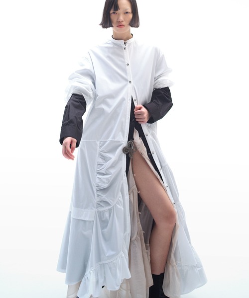RUMCHE(ラムシェ)の「Typewriter Gathered Dress / タイプライターギャザードレス(ワンピース・レディース・ホワイト/ブラック・FREE)」の1枚目の写真