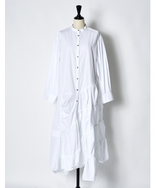 RUMCHE(ラムシェ)の「Typewriter Gathered Dress / タイプライターギャザードレス(ワンピース・レディース・ホワイト/ブラック・FREE)」の6枚目の写真