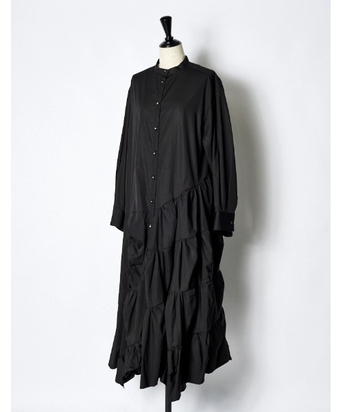 RUMCHE(ラムシェ)の「Typewriter Gathered Dress / タイプライターギャザードレス(ワンピース・レディース・ホワイト/ブラック・FREE)」の16枚目の写真