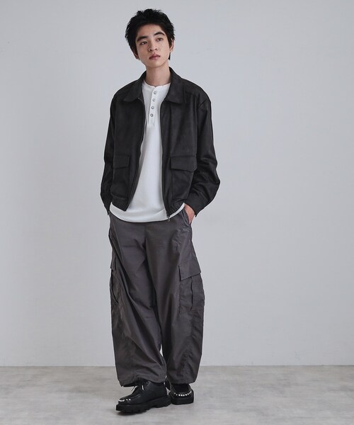 tk.TAKEO KIKUCHI(ティーケータケオキクチ)の「フェイクスエードシャツアウター(ブルゾン・メンズ・ブラック/ライトグレー/ダークブラウン・03/02/01)」の16枚目の写真