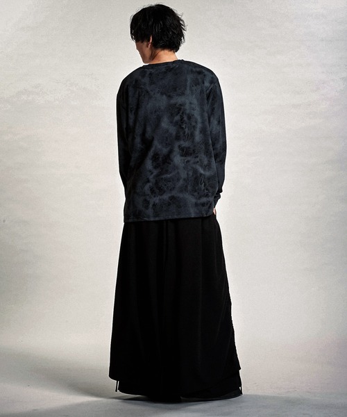 NO ID.（ノーアイディ）の「【NO ID.】Uneven Print Thermal Pullover / Uneven プリント サーマル プルオーバー（Tシャツ/カットソー・メンズ・ブラック/アイボリー・ONE SIZE）」の3枚目の写真