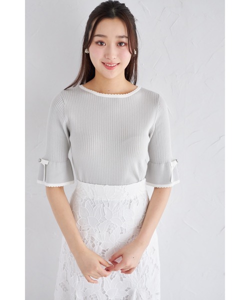tocco closet(トッコ クローゼット)の「リボン付きスカラップバイカラーニットプルオーバー(ニット/セーター・レディース・オフホワイト/グレー/ベージュ・M)」の13枚目の写真