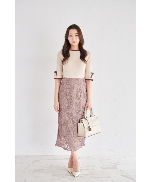 tocco closet(トッコ クローゼット)の「リボン付きスカラップバイカラーニットプルオーバー(ニット/セーター・レディース・オフホワイト/グレー/ベージュ・M)」の19枚目の写真