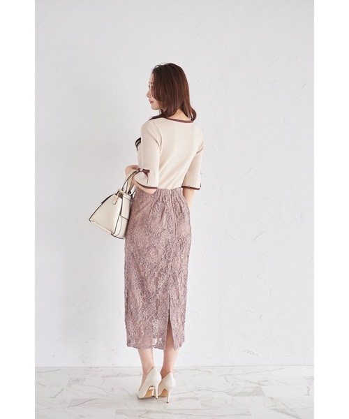 tocco closet(トッコ クローゼット)の「リボン付きスカラップバイカラーニットプルオーバー(ニット/セーター・レディース・オフホワイト/グレー/ベージュ・M)」の21枚目の写真