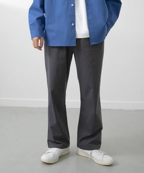 ITEMS URBANRESEARCH（アイテムズ アーバンリサーチ）の「ペーパータッチイージーパンツ（その他パンツ・メンズ・グレー/カーキ/ブラック・MEDIUM/LARGE）」の4枚目の写真