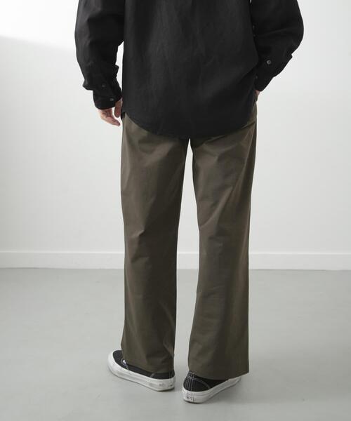 ITEMS URBANRESEARCH（アイテムズ アーバンリサーチ）の「ペーパータッチイージーパンツ（その他パンツ・メンズ・グレー/カーキ/ブラック・MEDIUM/LARGE）」の16枚目の写真