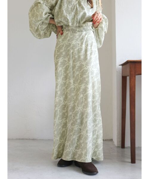 Ungrid（アングリッド）の「フラワープリントスカート（スカート・レディース・アイボリー/ブラック・FREE）」の3枚目の写真