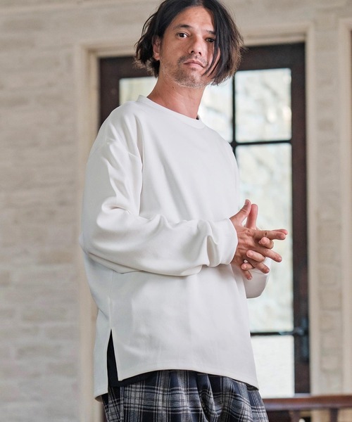 CAMBIO(カンビオ)の「mlt5432-ビッグシルエットサイドスリット鹿の子カットソー(Tシャツ/カットソー・メンズ・グレイッシュベージュ/ブラック/ホワイト・M/L/XL)」の8枚目の写真
