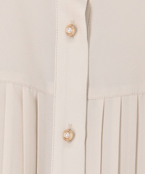 MICO COULIER（ミコクリエ）の「ジョーゼットプリーツブラウス（シャツ/ブラウス・レディース・ホワイト系その他/ネイビー/ブラウン/グレイッシュベージュ・38）」の8枚目の写真