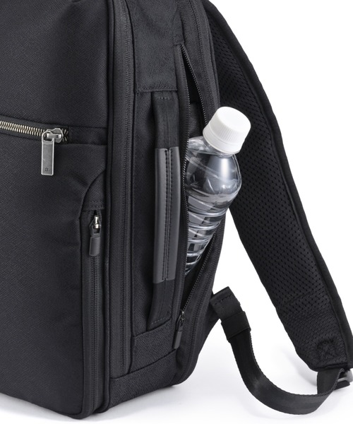 ace.(エース)の「エースジーン ビジネスリュック ガジェタブルSF A4サイズ収納可能 14inchPC収納 11L 2気室 68781(ビジネスバッグ・メンズ・ブラック/ネイビー・FREE)」の7枚目の写真