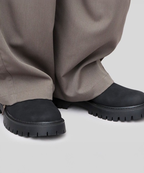 BACKYARD FAMILY(バックヤードファミリー)の「glabella SHORT WORK BOOTS(ブーツ・メンズ・ブラック/キャメル・26cm/27cm)」の10枚目の写真