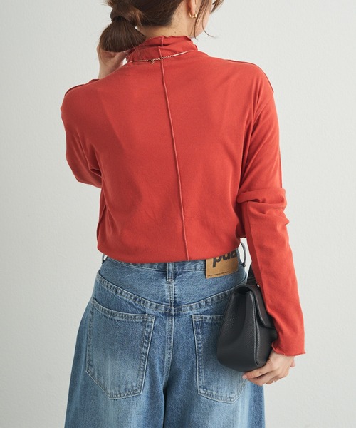 PUAL CE CIN（ピュアルセシン）の「コットンシアーハイネックカットソー（Tシャツ/カットソー・レディース・ベージュ系/オレンジ系/ブラック/オフホワイト・FREE）」の7枚目の写真