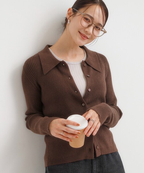 DRESKIP（ドレスキップ）の「カジュアルながらも上品な 襟付きリブニット（ニット/セーター・レディース・ブラック/グレー/ダークブラウン/レンガ・04/01/02/03）」の3枚目の写真