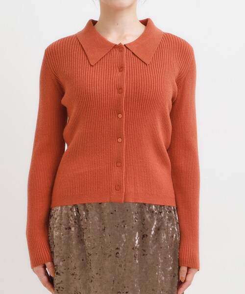 DRESKIP（ドレスキップ）の「カジュアルながらも上品な 襟付きリブニット（ニット/セーター・レディース・ブラック/グレー/ダークブラウン/レンガ・04/01/02/03）」の21枚目の写真