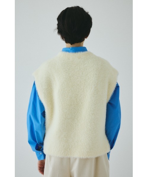 HeRIN.CYE(ヘリンドットサイ)の「Shaggy knit vest シャギーニットベスト(ニット/セーター・レディース・ライトイエロー/ライトブルー/ブラック/オフホワイト・FREE)」の13枚目の写真