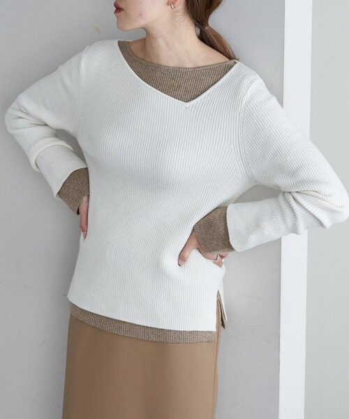 SHENERY(シーナリー)の「アシンメトリーリブニット(ニット/セーター・レディース・オフホワイト/グレー/ベージュ/ブラック・FREE)」の2枚目の写真