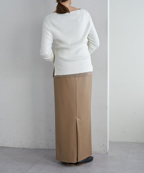 SHENERY(シーナリー)の「アシンメトリーリブニット(ニット/セーター・レディース・オフホワイト/グレー/ベージュ/ブラック・FREE)」の12枚目の写真