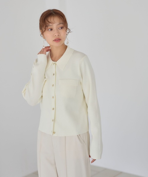 Andemiu(アンデミュウ)の「キンボタンポロニット長袖601790(ニット/セーター・レディース・ネイビー/レッド/アイボリー・FREE)」の2枚目の写真