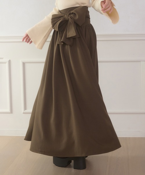 Ambre Neige(アンブルネージュ)の「Ribbon flare volume skirt / リボンフレアボリュームスカート(スカート・レディース・ブラウン系その他/ブラック・FREE)」の8枚目の写真