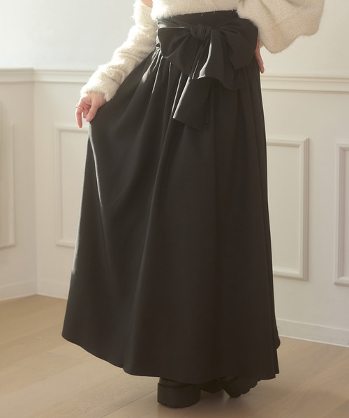 Ambre Neige(アンブルネージュ)の「Ribbon flare volume skirt / リボンフレアボリュームスカート(スカート・レディース・ブラウン系その他/ブラック・FREE)」の17枚目の写真