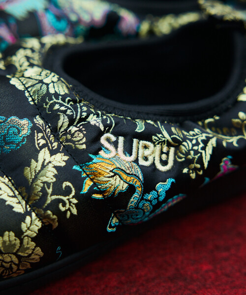 SUBU(スブ)の「SUBU/スブ SUBU DOTS VAMP CHINA DRESS(サンダル・メンズ・ブラック/ホワイト・1/2)」の19枚目の写真