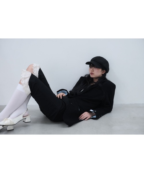 Smyeon(スミョン)の「Antique lace capri pants/アンティークレース付きカプリパンツ(その他パンツ・レディース・ブラック/ベージュ・SMALL/MEDIUM)」の11枚目の写真