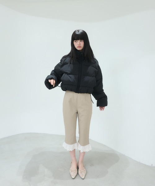 Smyeon(スミョン)の「Antique lace capri pants/アンティークレース付きカプリパンツ(その他パンツ・レディース・ブラック/ベージュ・SMALL/MEDIUM)」の14枚目の写真