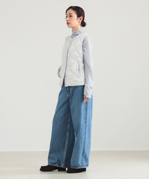 TATRAS（タトラス）の「【WEB限定】TATRAS / KAVALA ダウンベスト（ダウンベスト・レディース・ライトグレー/ブラック・1/2）」の5枚目の写真