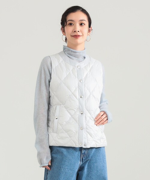 TATRAS（タトラス）の「【WEB限定】TATRAS / KAVALA ダウンベスト（ダウンベスト・レディース・ライトグレー/ブラック・1/2）」の7枚目の写真