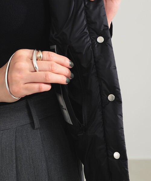 TATRAS（タトラス）の「【WEB限定】TATRAS / KAVALA ダウンベスト（ダウンベスト・レディース・ライトグレー/ブラック・1/2）」の18枚目の写真