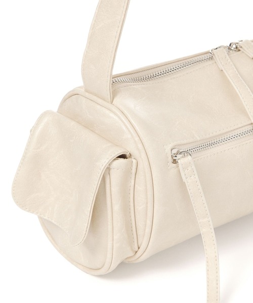 LAKOLE（ラコレ）の「アソートZIPバレルワンショルダーバッグ / 604685（ショルダーバッグ・レディース・ブラック/ライトブルー/オフホワイト・FREE）」の13枚目の写真