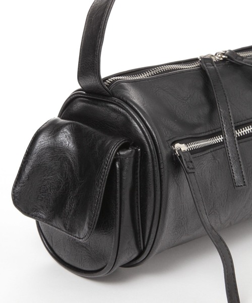 LAKOLE（ラコレ）の「アソートZIPバレルワンショルダーバッグ / 604685（ショルダーバッグ・レディース・ブラック/ライトブルー/オフホワイト・FREE）」の15枚目の写真