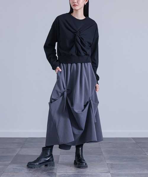 kOhAKU（コハク）の「『変形フレアスカート』（スカート・レディース・チャコール/ブラック・FREE）」の6枚目の写真