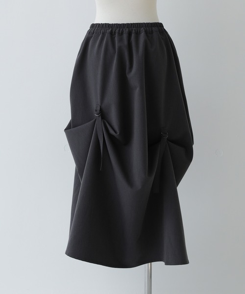 kOhAKU（コハク）の「『変形フレアスカート』（スカート・レディース・チャコール/ブラック・FREE）」の22枚目の写真
