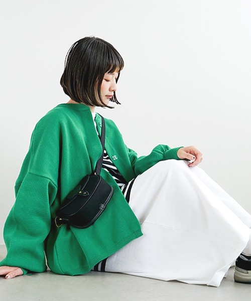 SOLAMONAT(ソラモナ)の「ウエハースニットワイドカーディガン(カーディガン/ボレロ・レディース・ブラック/杢グレー/ブルー/チャコールグレー/レッド/グリーン・FREE)」の4枚目の写真