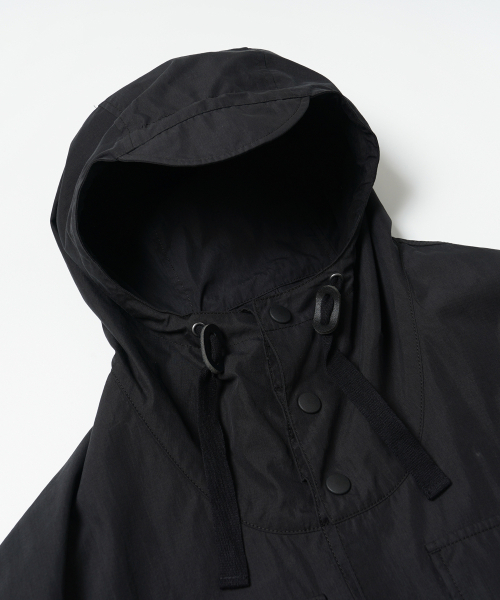 FRIZMWORKS（フリズムワークス）の「WADING HOODED PARKA _ BLACK（その他アウター・メンズ・その他・SMALL/MEDIUM/LARGE/X-LARGE）」の5枚目の写真