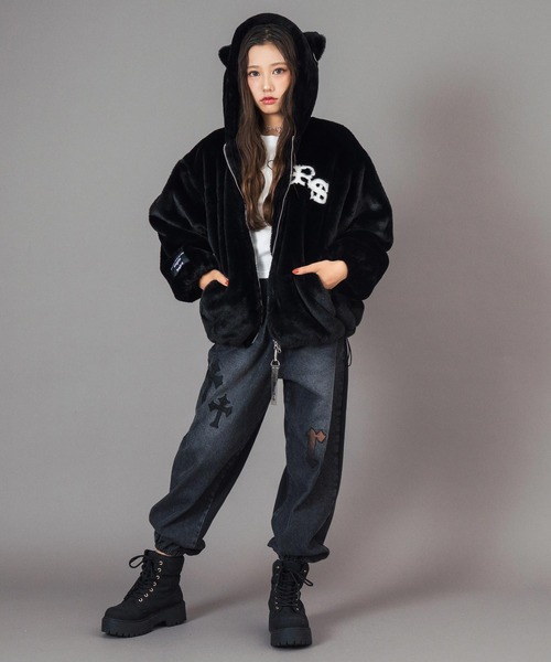 ANAP GiRL(アナップガール)の「ANAPR+S ネコ耳 フード ファー ブルゾン【ユニセックス】 【キッズお揃い】(ブルゾン・キッズ・ブラック/グレー・XS/S/M)」の5枚目の写真