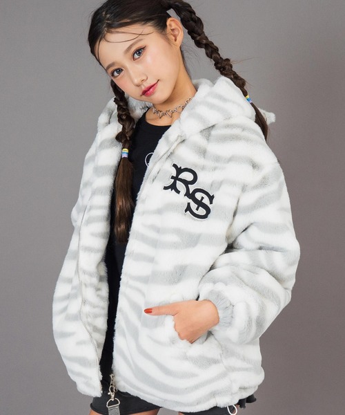 ANAP GiRL(アナップガール)の「ANAPR+S ネコ耳 フード ファー ブルゾン【ユニセックス】 【キッズお揃い】(ブルゾン・キッズ・ブラック/グレー・XS/S/M)」の11枚目の写真