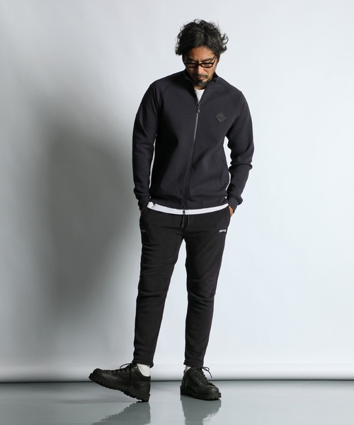 The DUFFER of ST.GEORGE(ザダファーオブセントジョージ)の「〔BLACK LABEL〕"SORONA" STAND ZIP TOPS:セットアップ ダンボールニット スタンド ジップトップス(その他トップス・メンズ・ライトグレー/グレー/ブラック・X-LARGE/LARGE/MEDIUM/SMALL)」の8枚目の写真