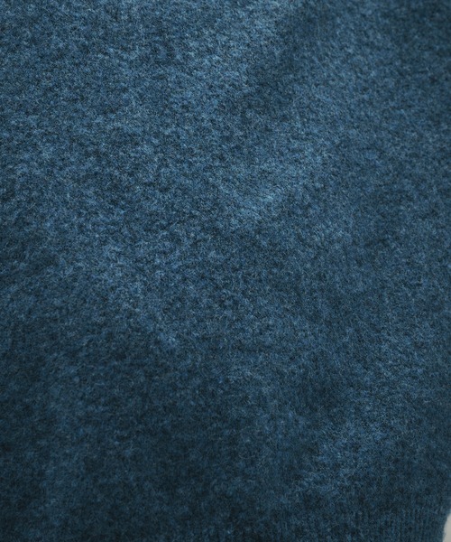 Adoon plain(アドーンプレーン)の「SHALLOW V-NECK WOOL BLEND MELANG KNIT / 浅Vネックウールブレンドメランジニット(ニット/セーター・メンズ・グリーン/ブラウン/ブルー/チャコールグレー・MEDIUM/LARGE)」の10枚目の写真